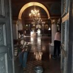 Pregatirea bisericii Sfintilor Arhangheli Mihail si Gavriil pentru sarbatoarea hramului