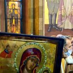 Procesiune cu Icoana Maicii Domnului Indrumatoarea de la Biserica Mihai Voda